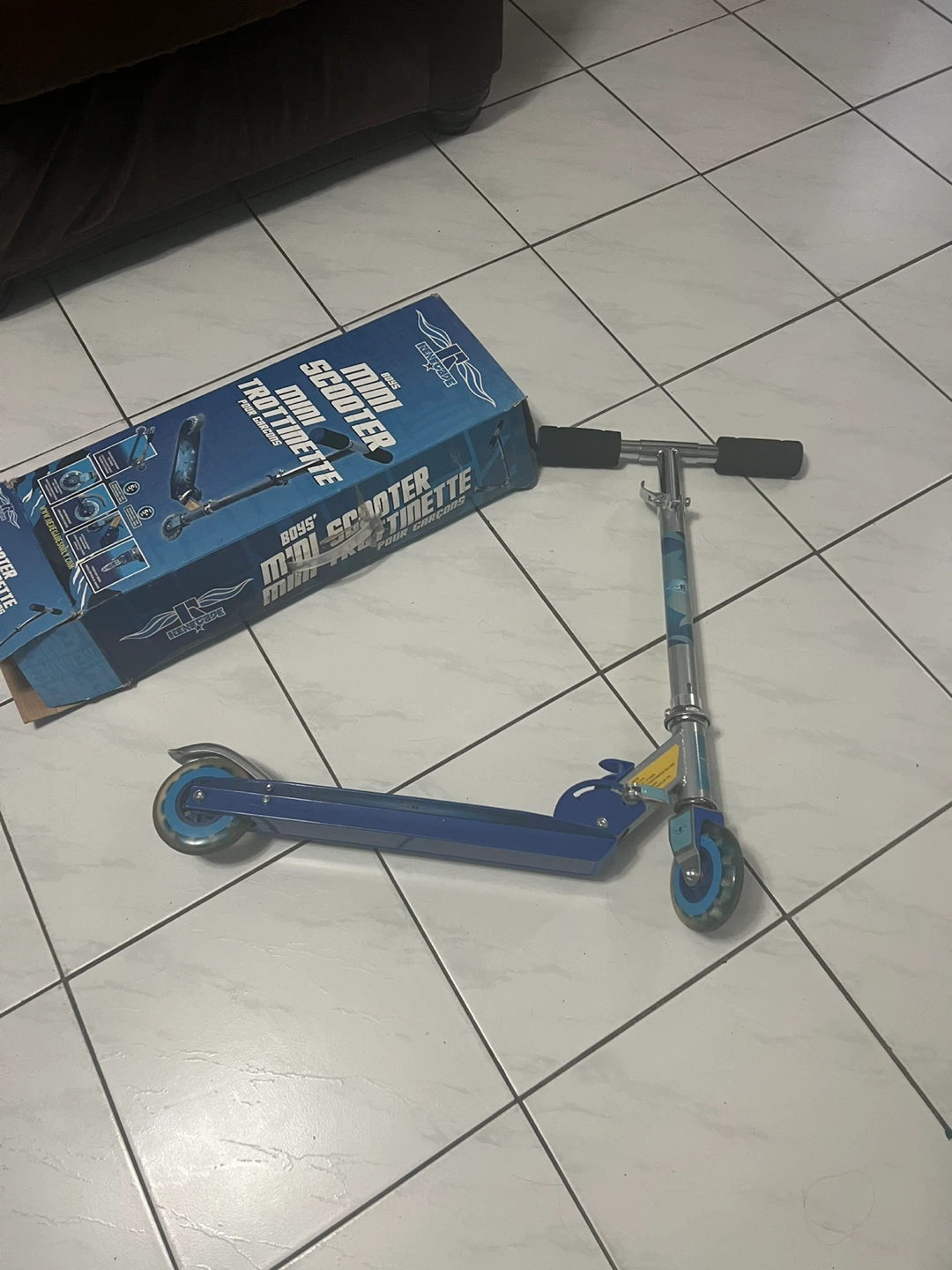 Renegade Boys' Mini Scooter - photo 3