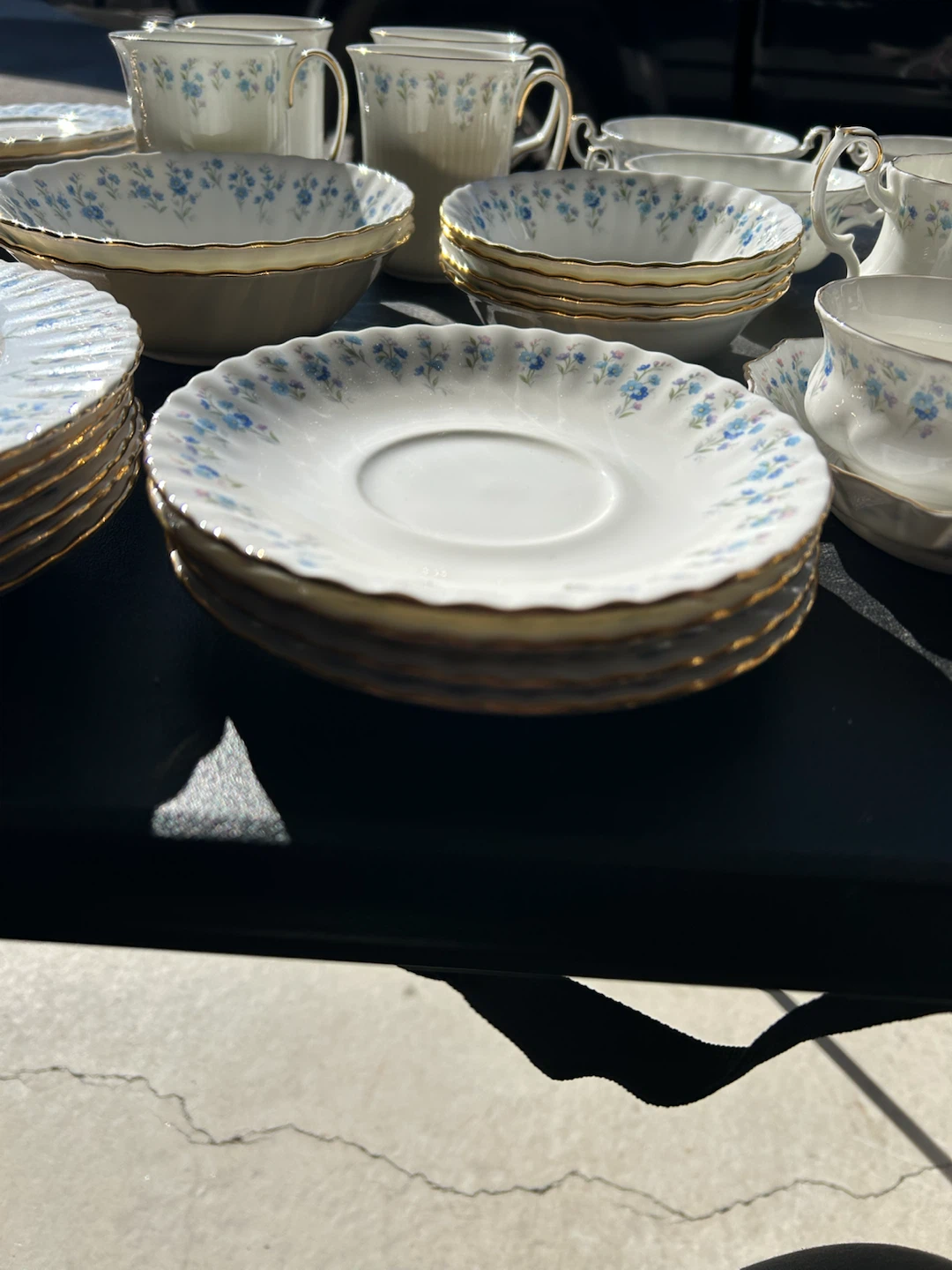 Royal Albert memory lane bone china set - photo 5