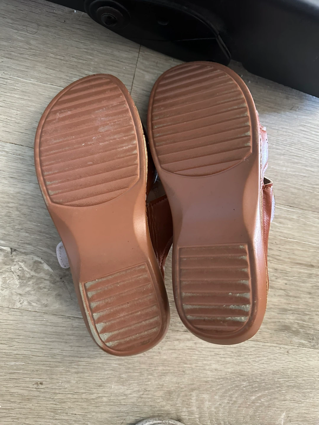 Brown Leather Sandals Size 39 - photo 3