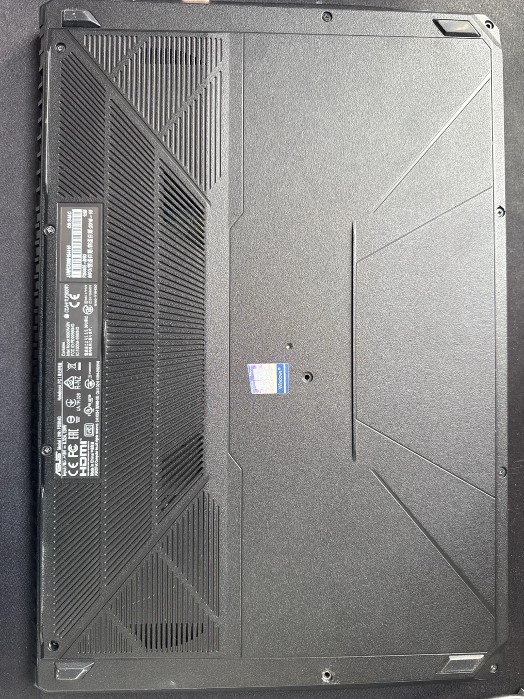 ASUS FX504G Gaming Laptop - photo 3