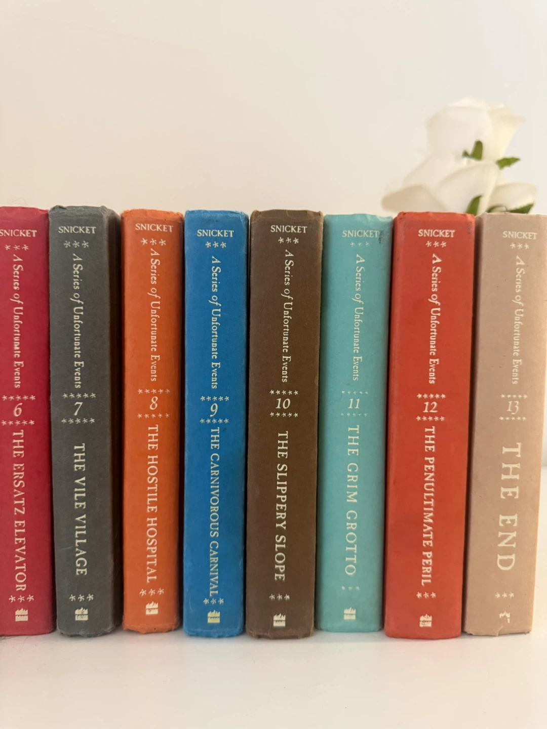 A Series of Unfortunate Events Book Set - photo 3