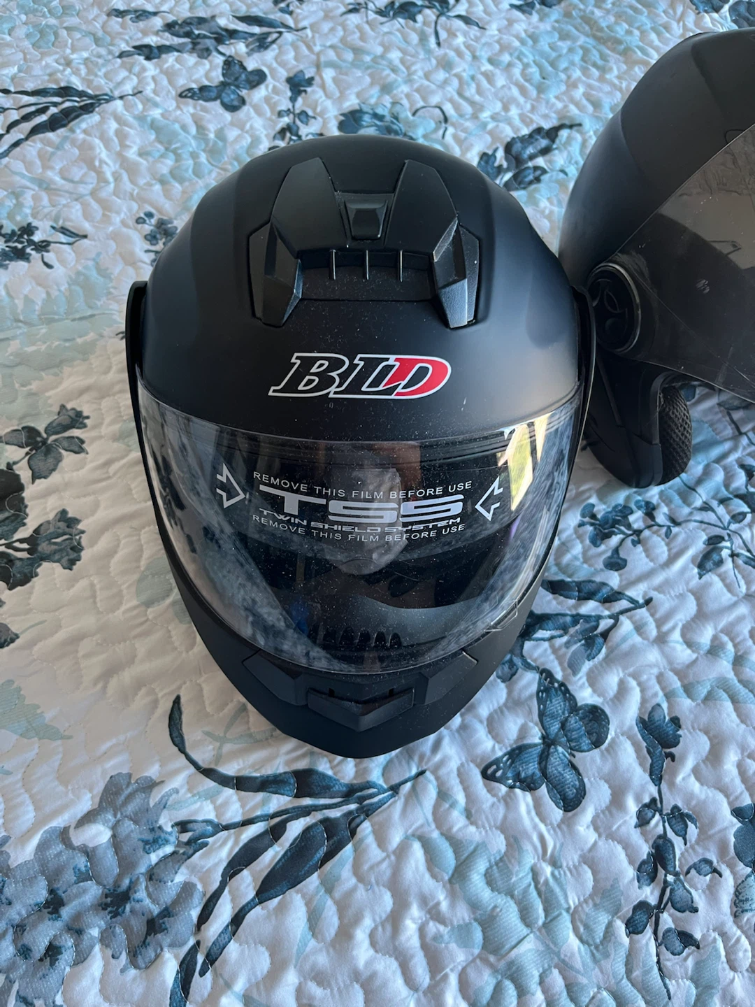 Helmet casco - photo 2