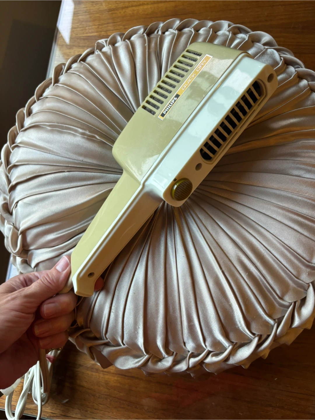 Vintage Philips Quick Dry Hair Dryer HP2600
