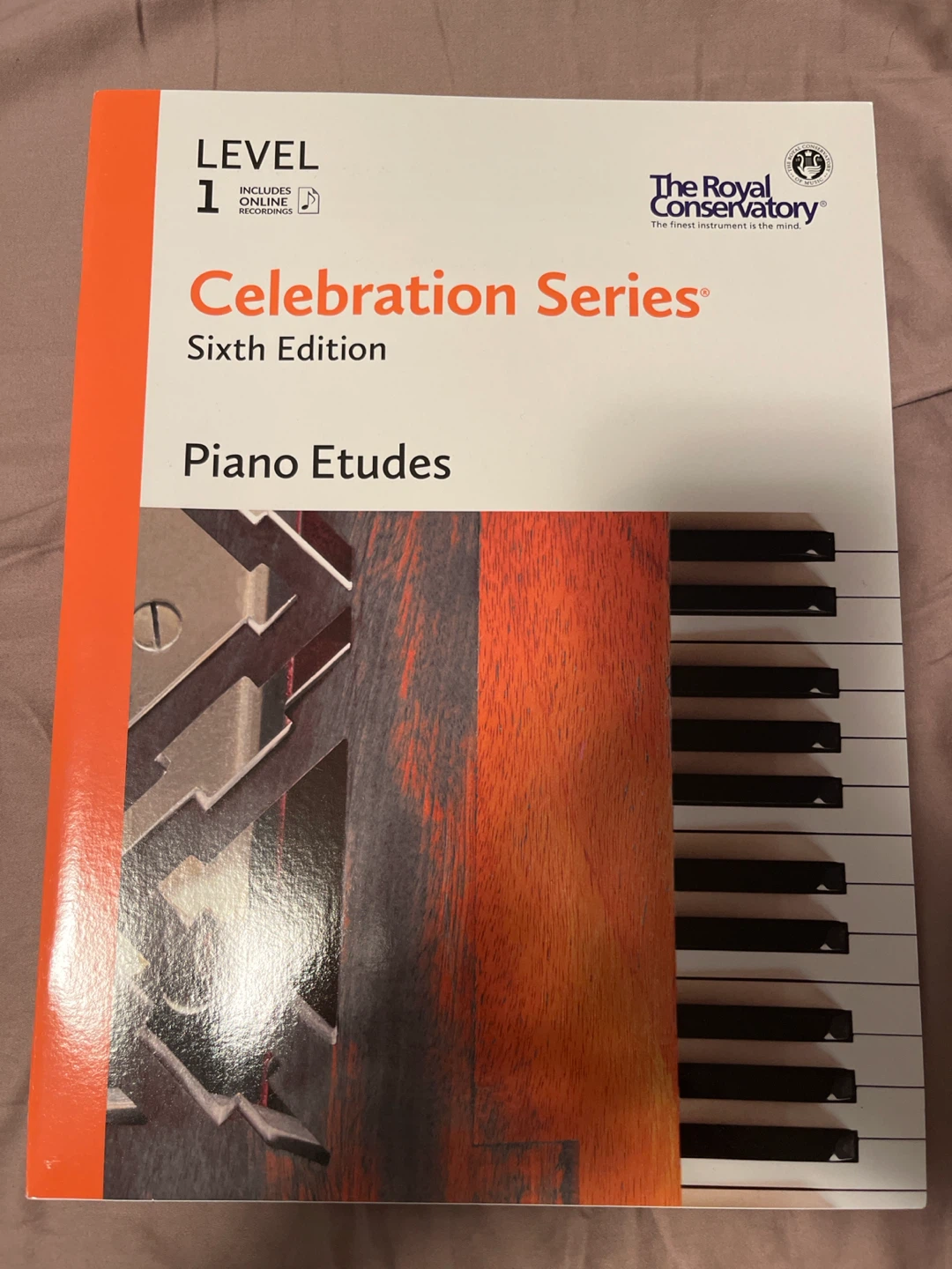 🏈 Celebration Series Level 1 Piano Etudes Sixth Edition