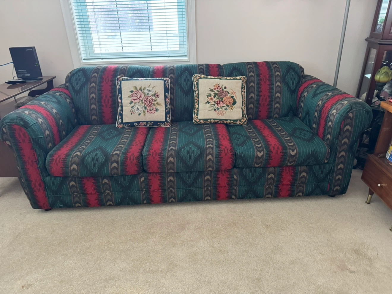 Three-Seater Patterned Sofa Bed