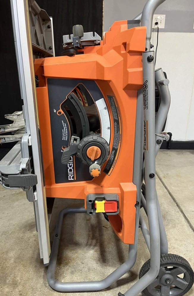 Ridgid Table Saw with Stand