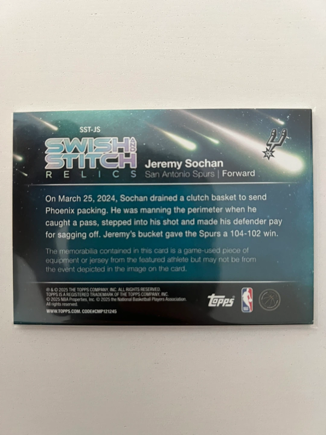 2025 Topps Swish Stitch Relics Jeremy Sochan Card - photo 2