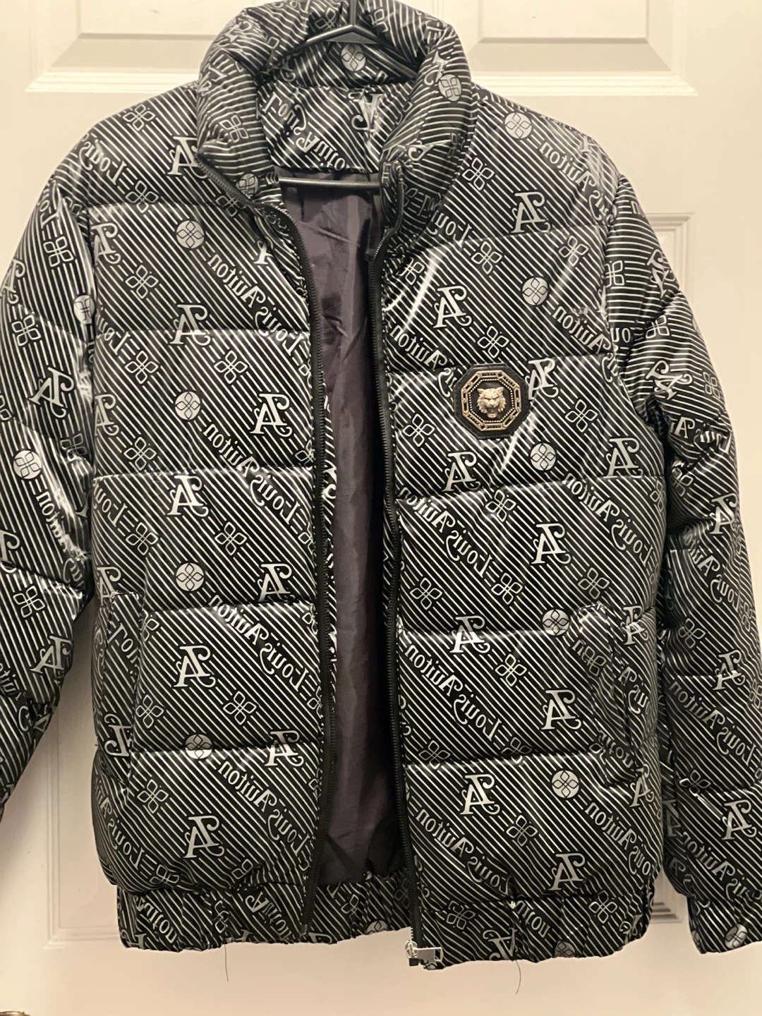 Black and white AP monogram puffer jacket