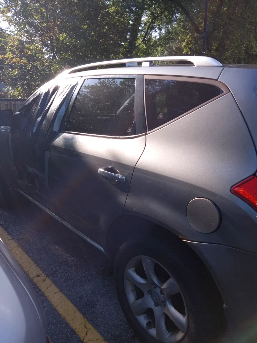 Grey Nissan Murano - photo 3