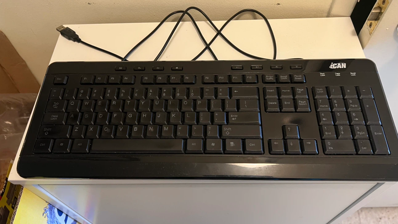 iCAN KBW0830L Wired Keyboard