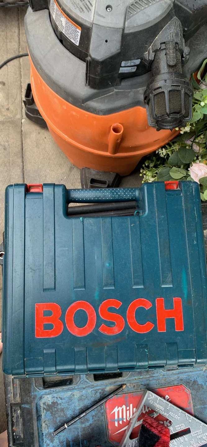 Bosch Jigsaw with Hard Case - photo 2