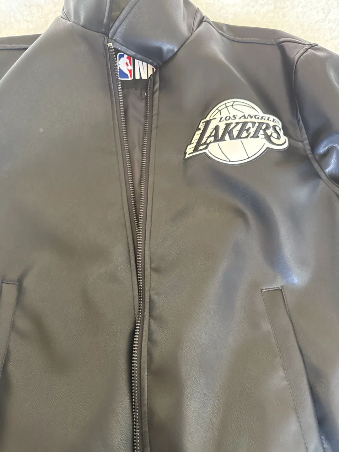 NBA Los Angeles Lakers Faux Leather Jacket - photo 2