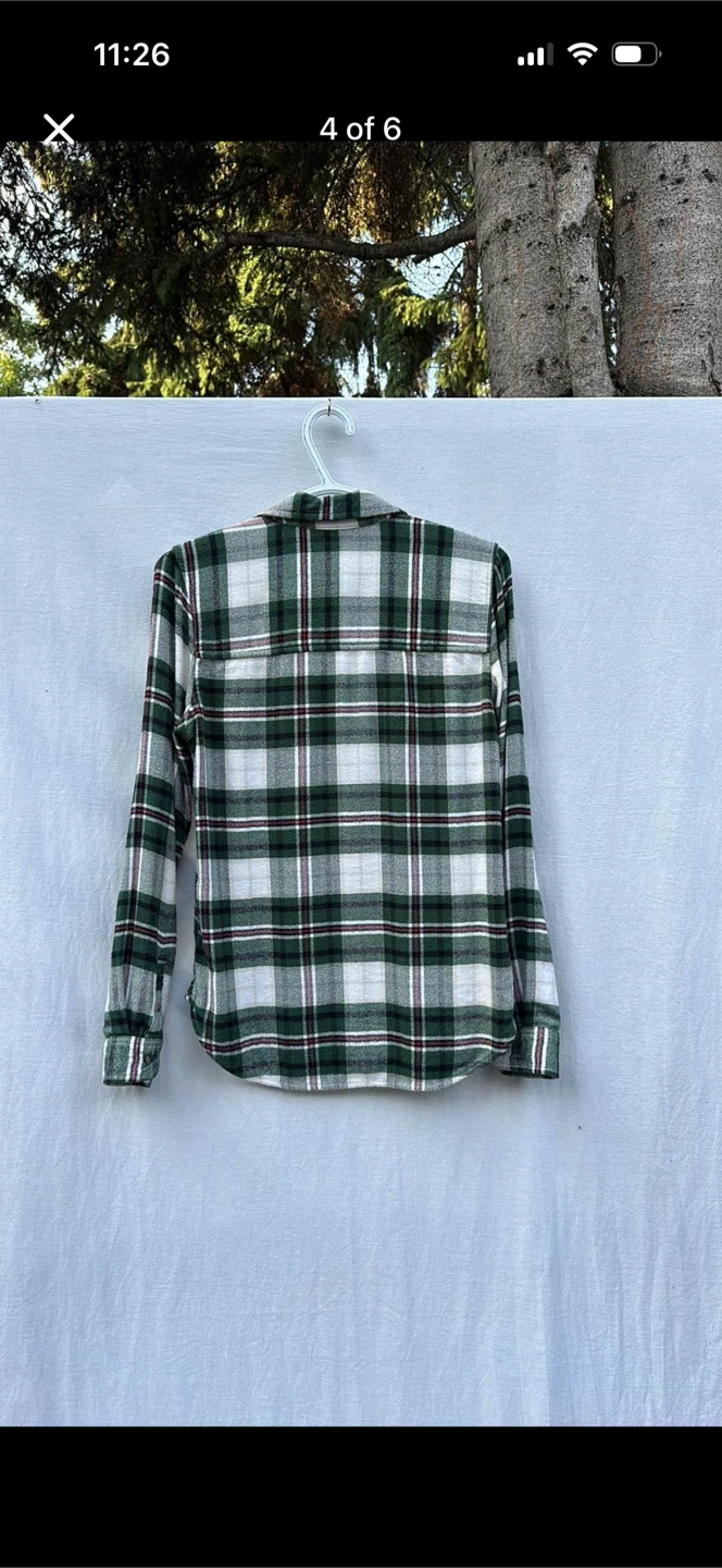 American Eagle Soft Plaid Button Down Shirt - photo 5