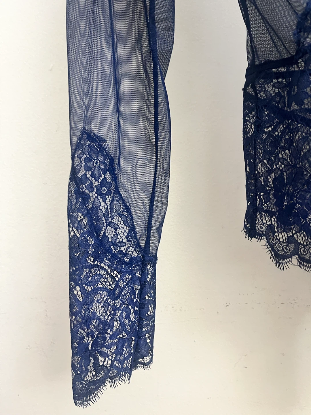 🏈Victoria's Secret Navy Lace Bodysuit - photo 2