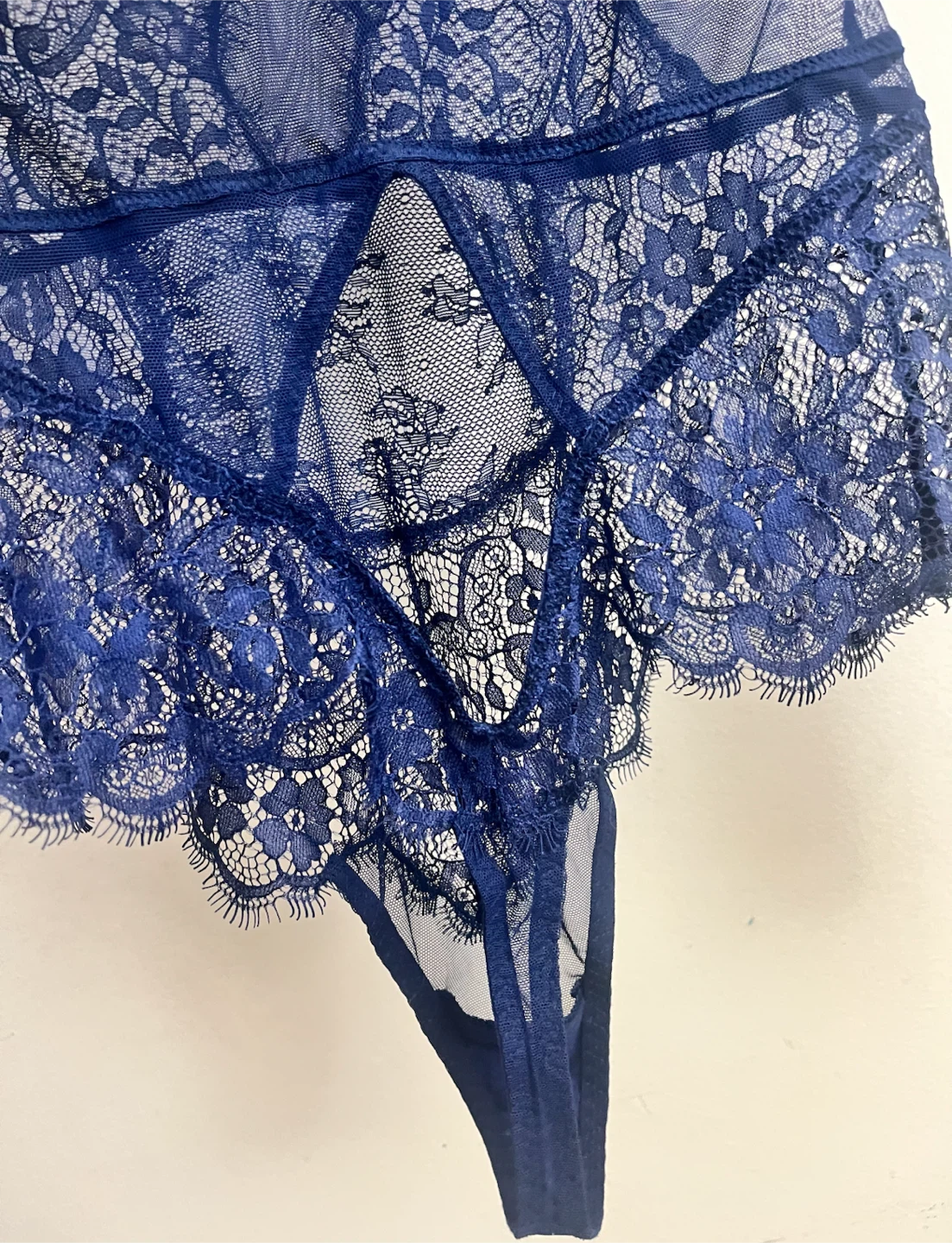 🏈Victoria's Secret Navy Lace Bodysuit - photo 5