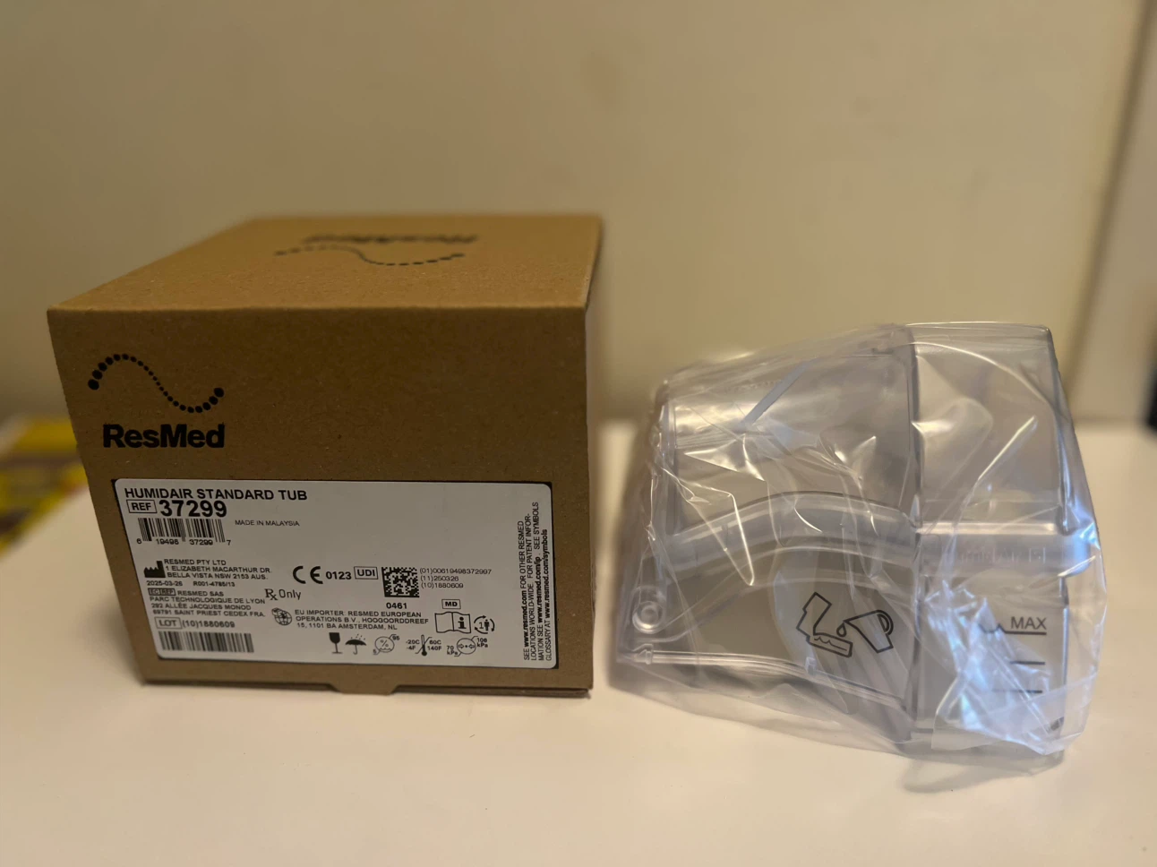 Sealed-ResMed HumidAir Standard Tub 37299