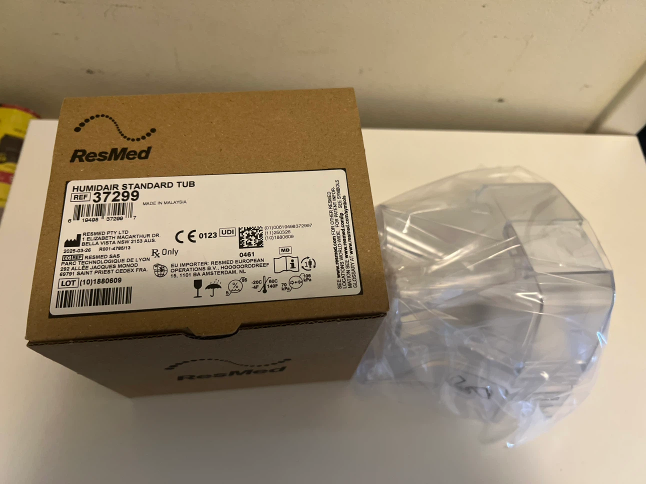 Sealed-ResMed HumidAir Standard Tub 37299 - photo 2
