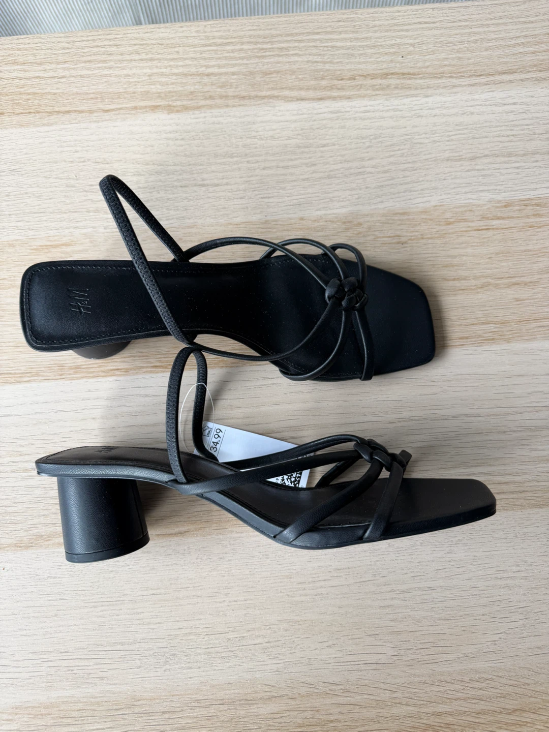H&M Black Block Heel Sandals US 9 - photo 2