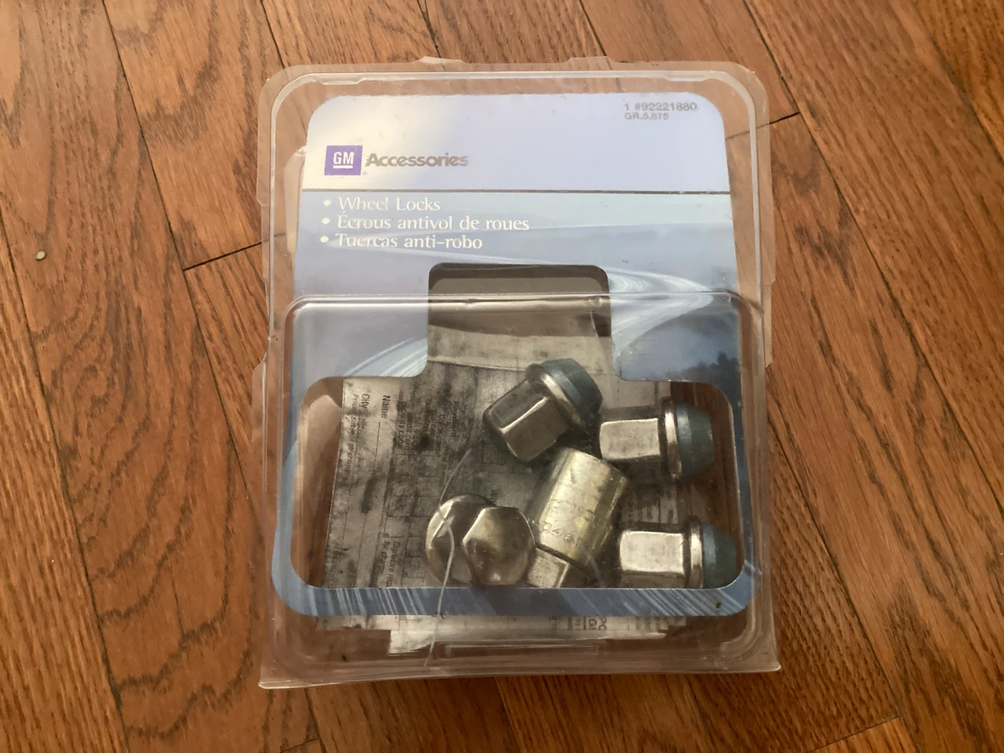 GM Accessories Wheel Locks #92221880