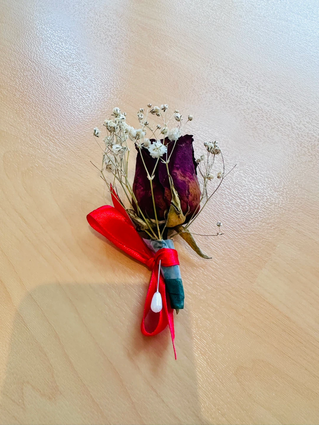 Dried Rose Boutonniere🏈