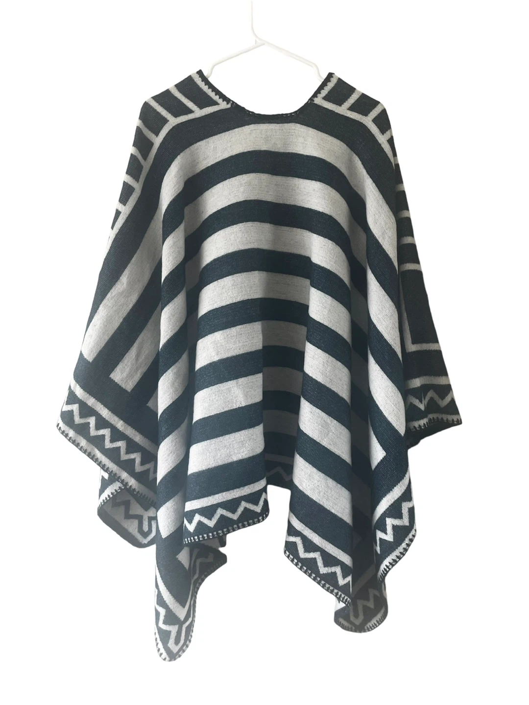 🏈 LOFT Geometric Boho Open Front Poncho Wrap – One Size (OS) - photo 5