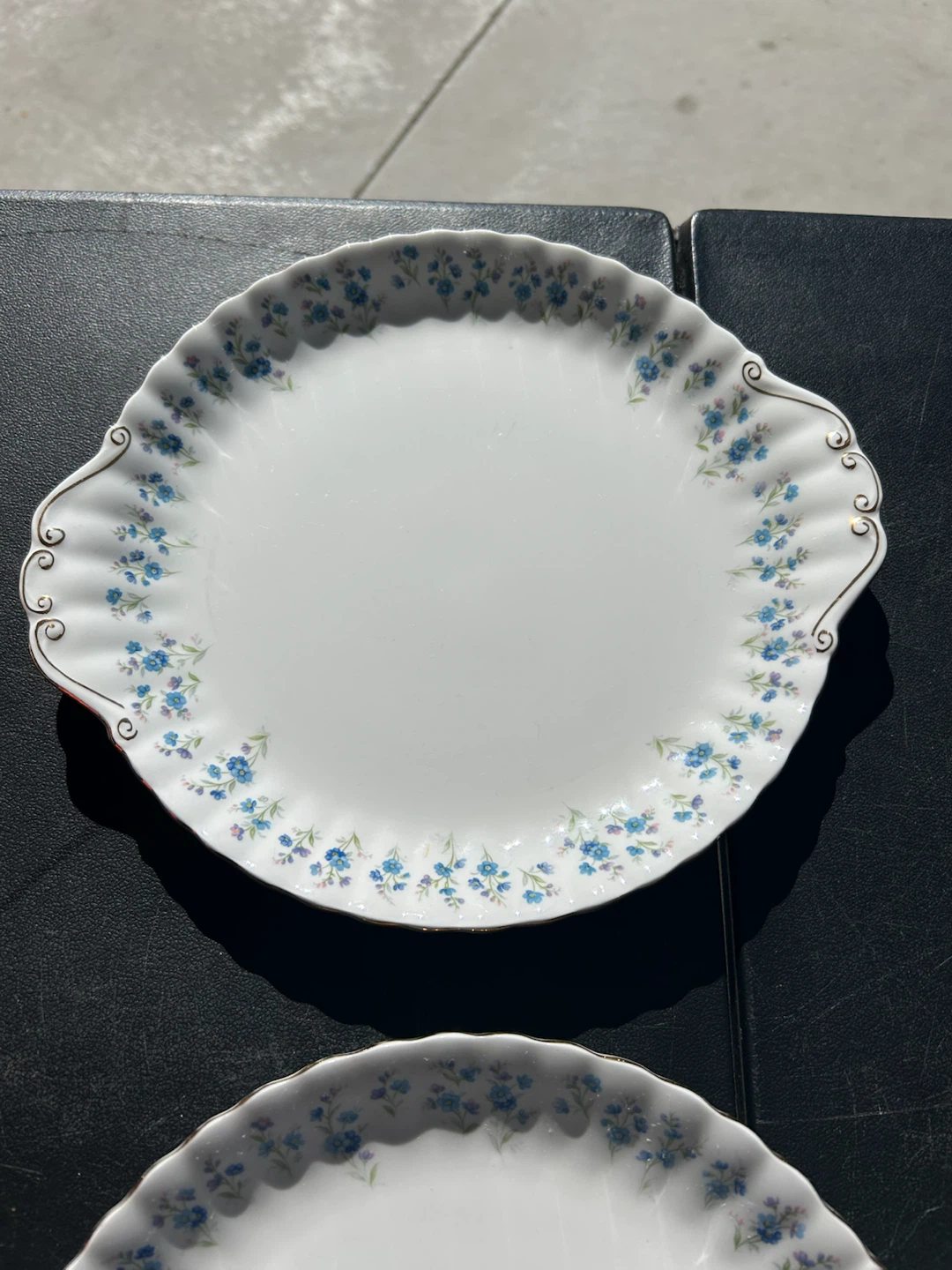Royal Albert bone china serving plates - photo 2