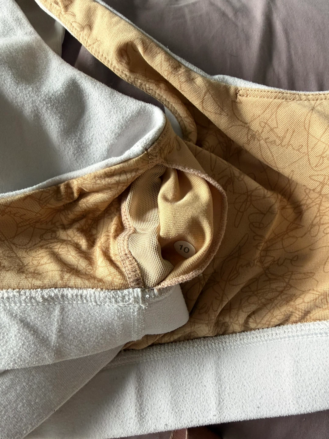 Lululemon White Sports Bra - photo 2
