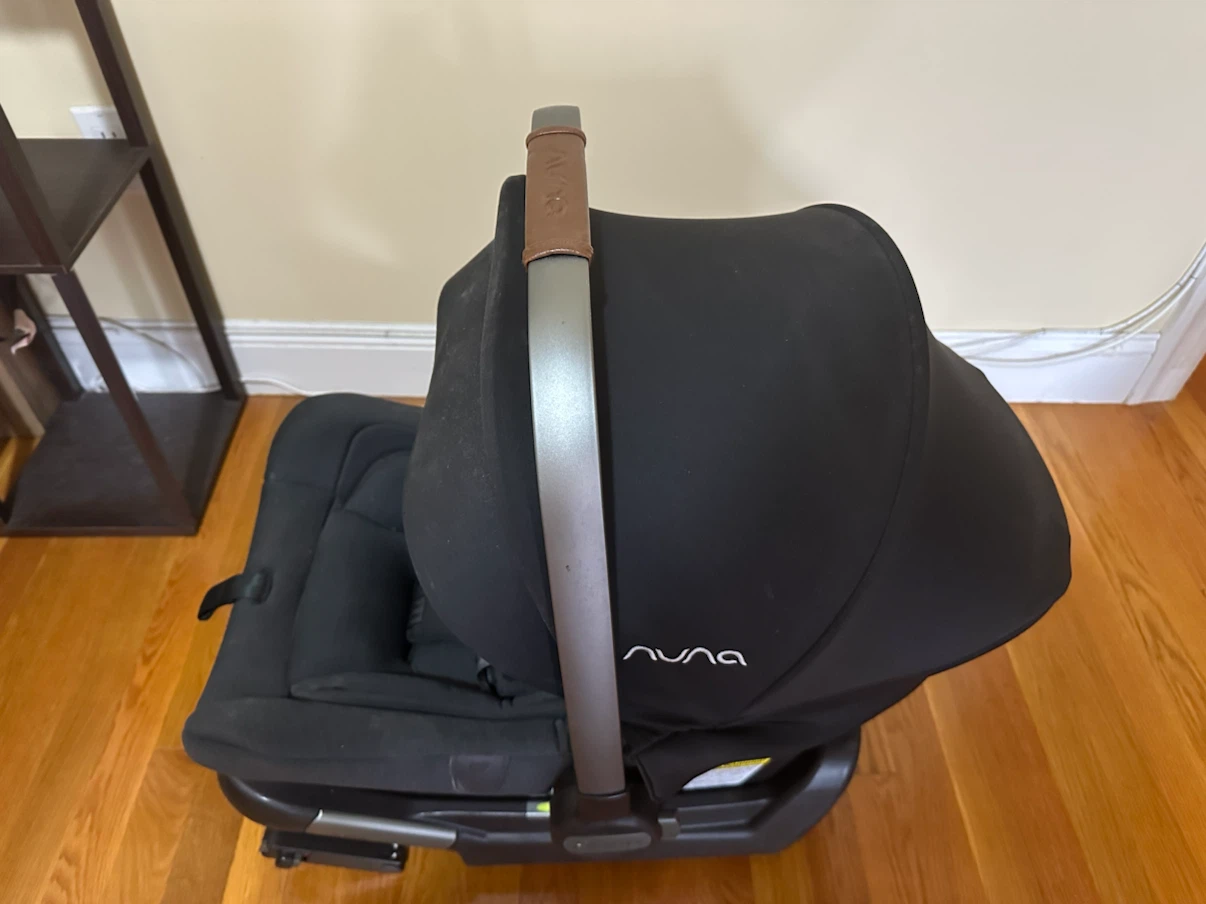 Nuna Pipa Infant Car Seat with Base - photo 2