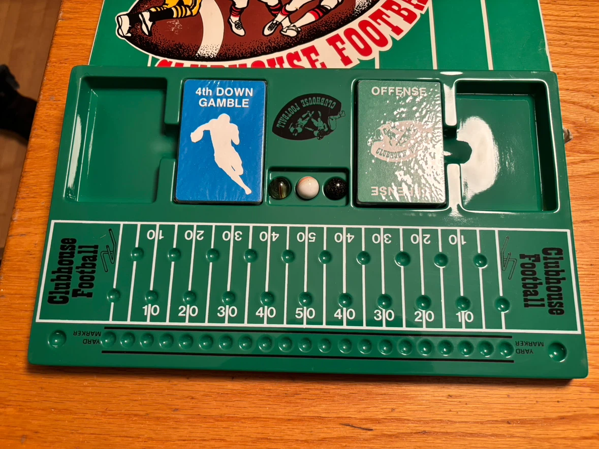 NIP Clubhouse Football board game - photo 3