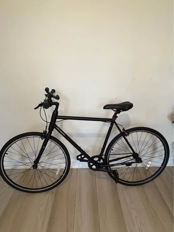 Retrospec Harper Bike - Black - Great Condition (cash only )
