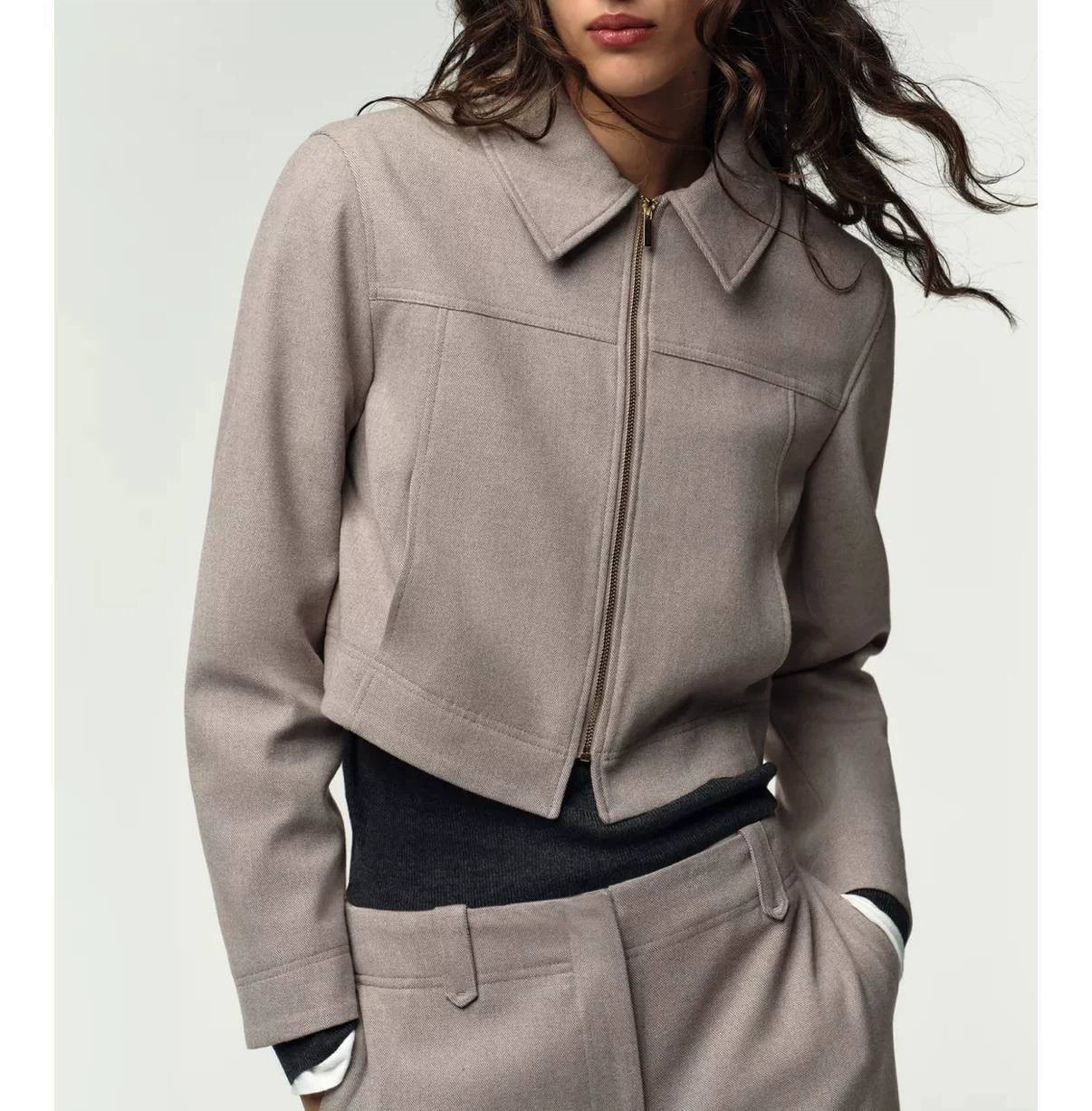 ZARA Cropped Zip-Up Jacket – Size S