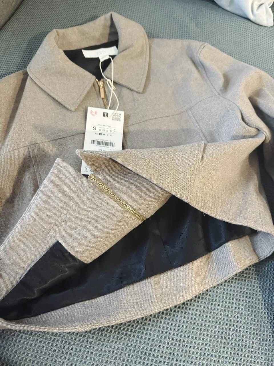 ZARA Cropped Zip-Up Jacket – Size S - photo 3
