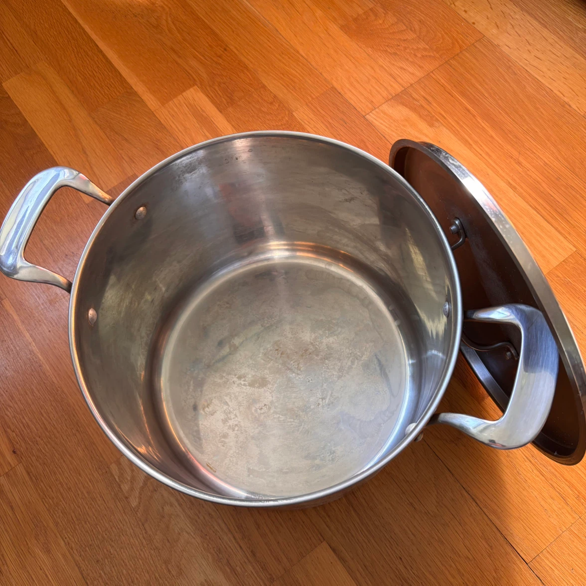 Large Stainless Steel Stock Pot with Lid 🏈 - photo 3