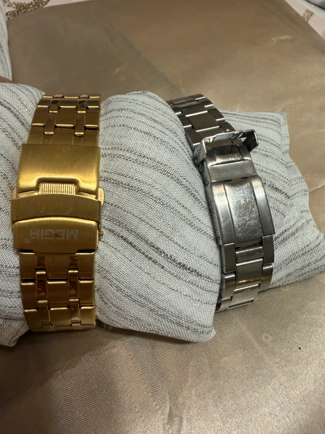 Assorted wristwatches Each  25$ - photo 4