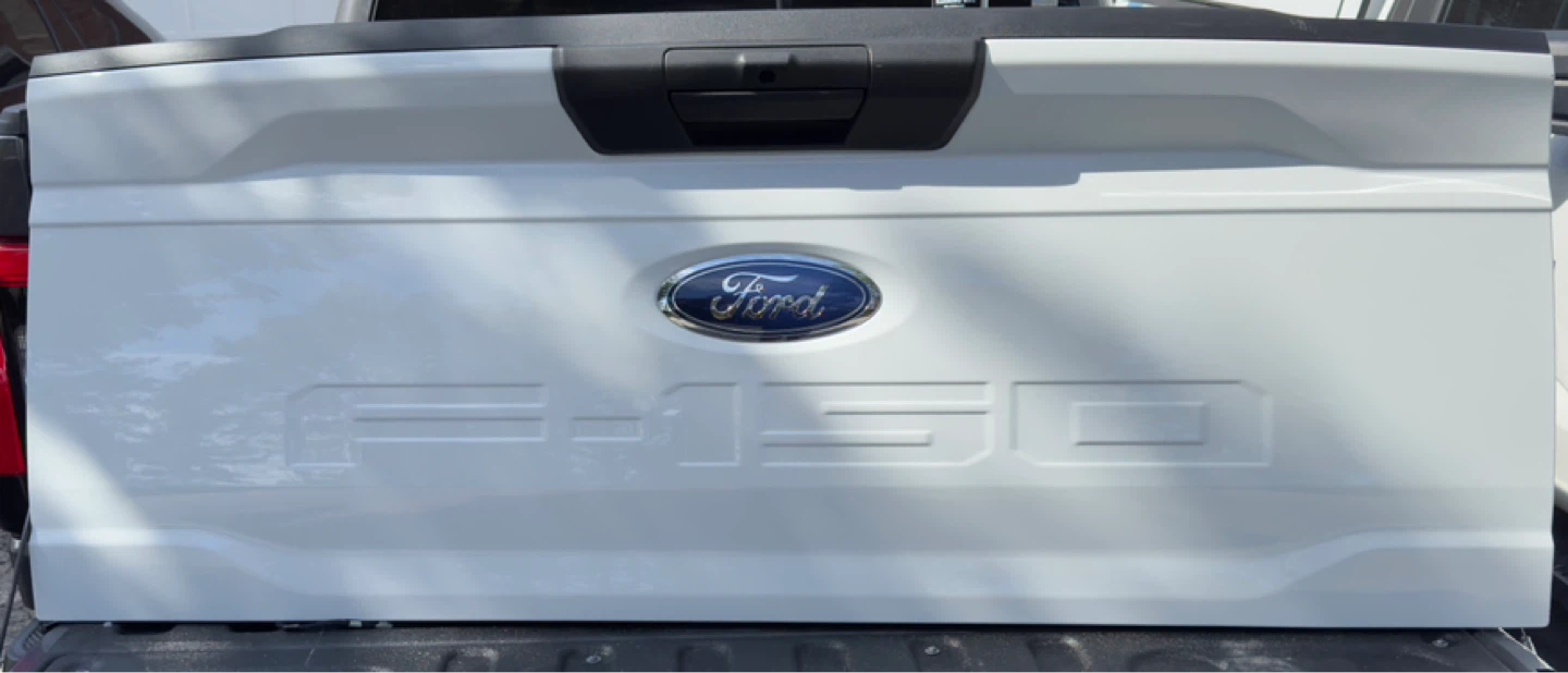White Ford F-150 Tailgate - photo 2