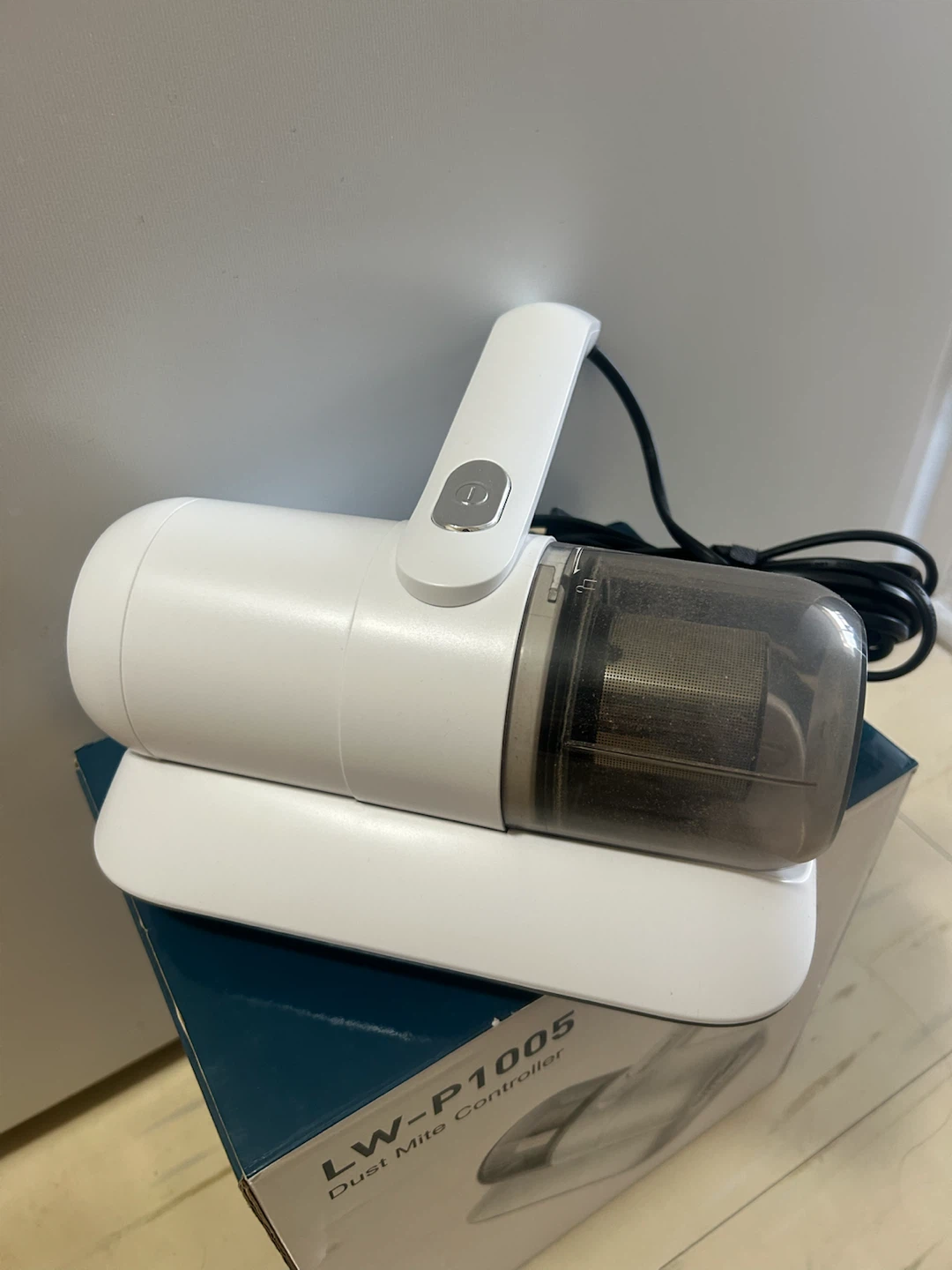 LW-P1005 Dust Mite Controller Vacuum - photo 2