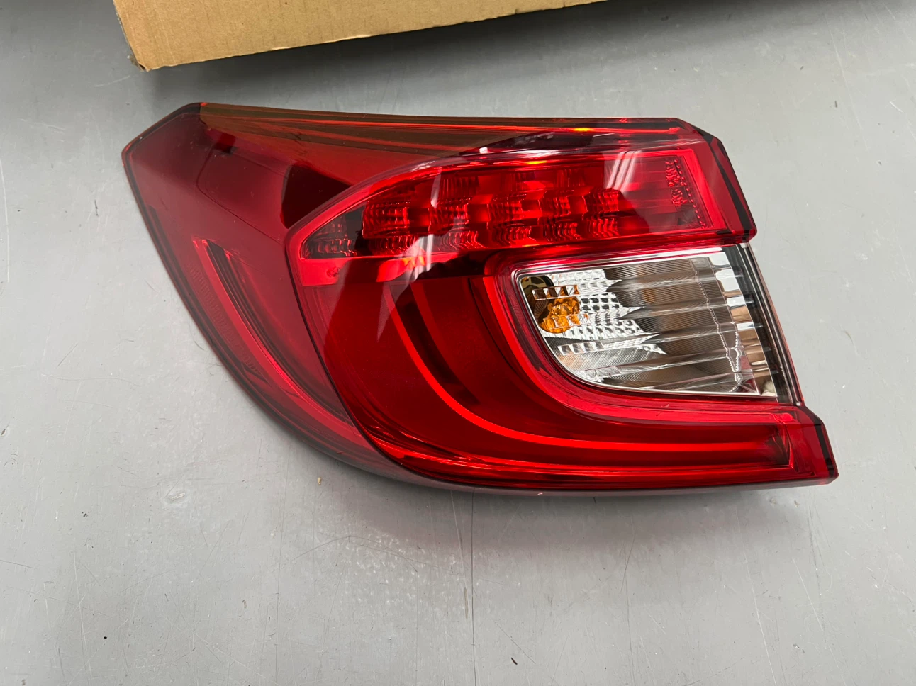 Genuine Original Honda Accord 2018-2022 LED Tail Lights Full Set - photo 2