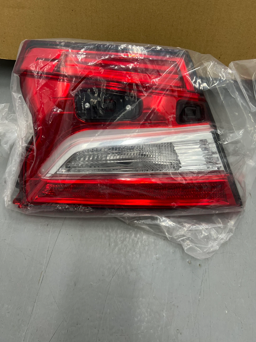 Genuine Original Honda Accord 2018-2022 LED Tail Lights Full Set - photo 5
