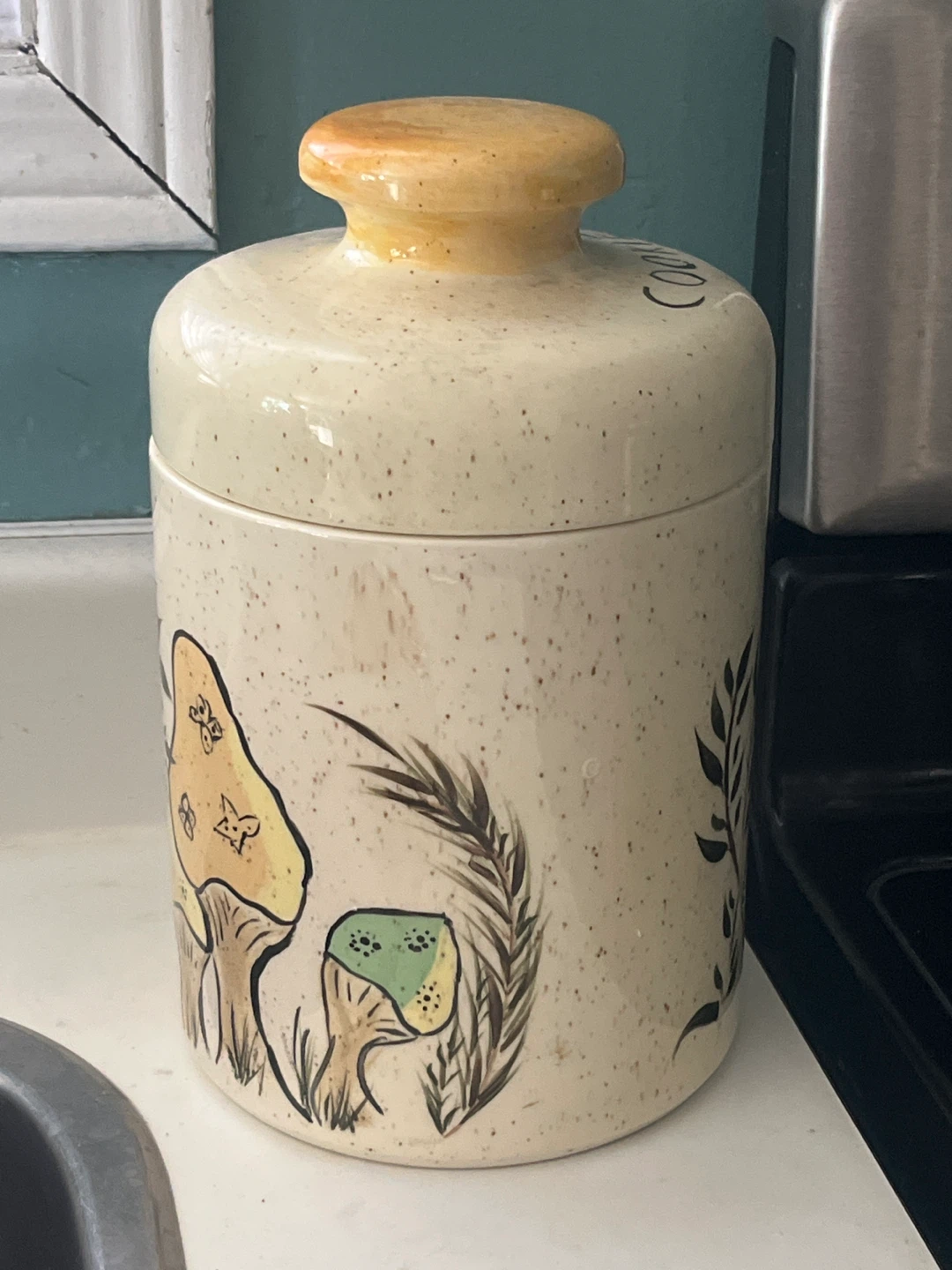 Ceramic Mushroom Cookie Jar - photo 4
