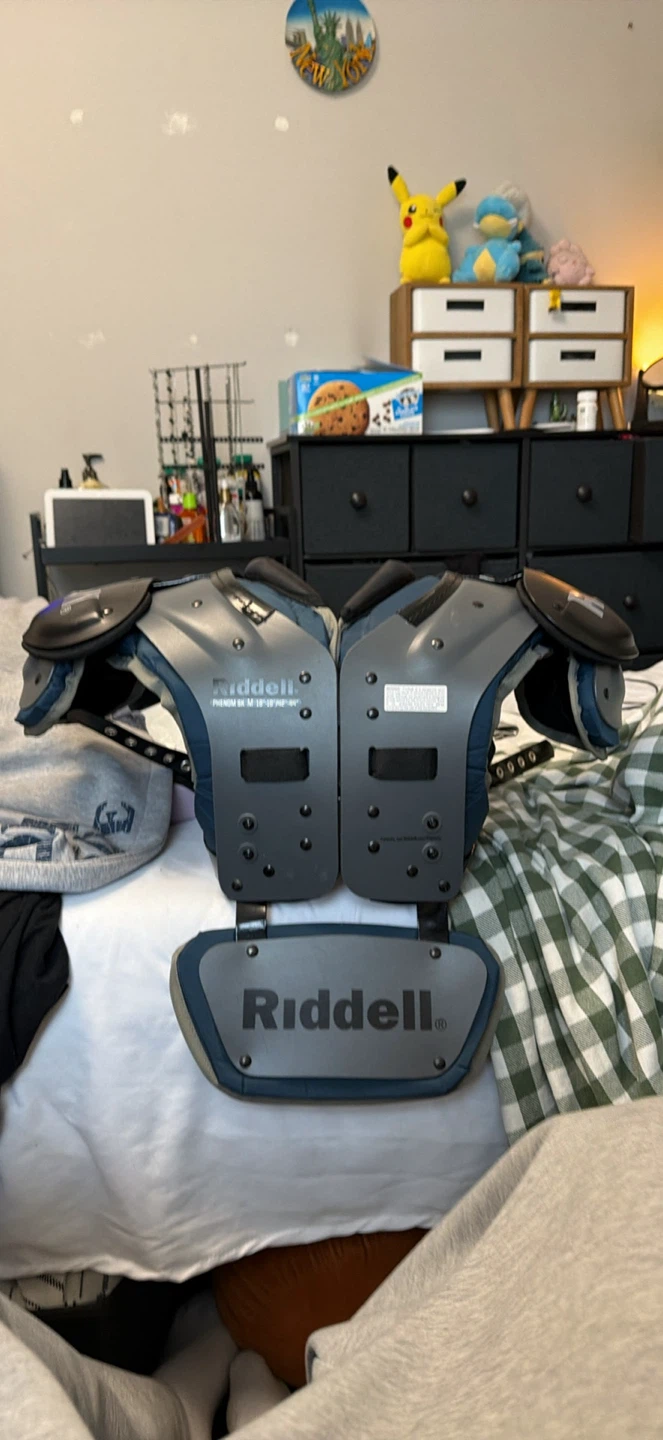Riddell Phenom SK Football Shoulder Pads MEDIUM - photo 2