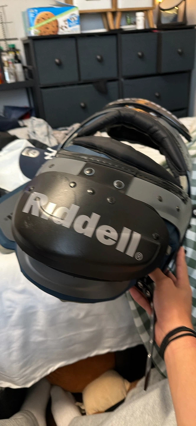 Riddell Phenom SK Football Shoulder Pads MEDIUM - photo 4
