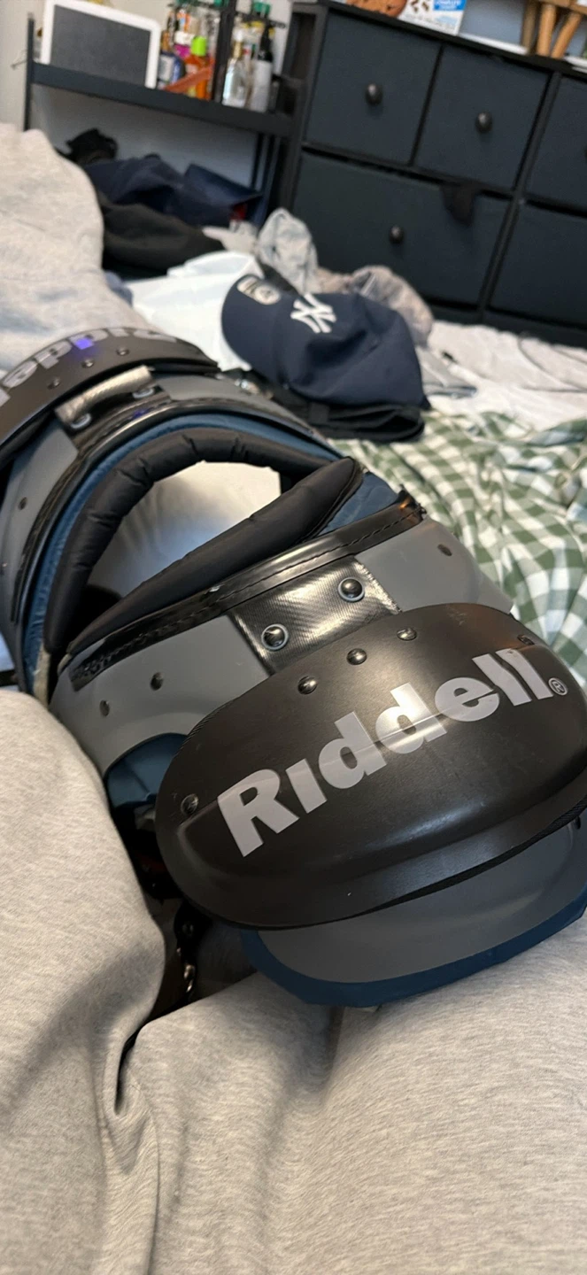 Riddell Phenom SK Football Shoulder Pads MEDIUM - photo 5
