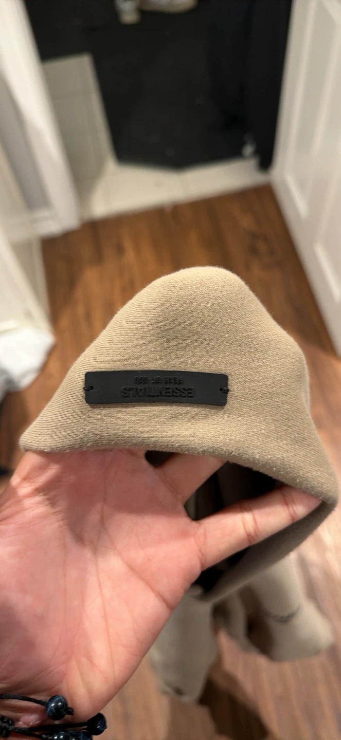 Essentials Fear of God Hoodie - Beige MEDIUM - photo 3