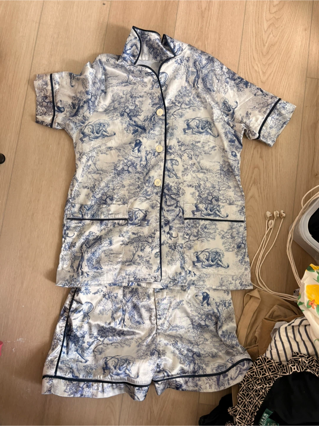 Toile Print Pajama Set blue and white