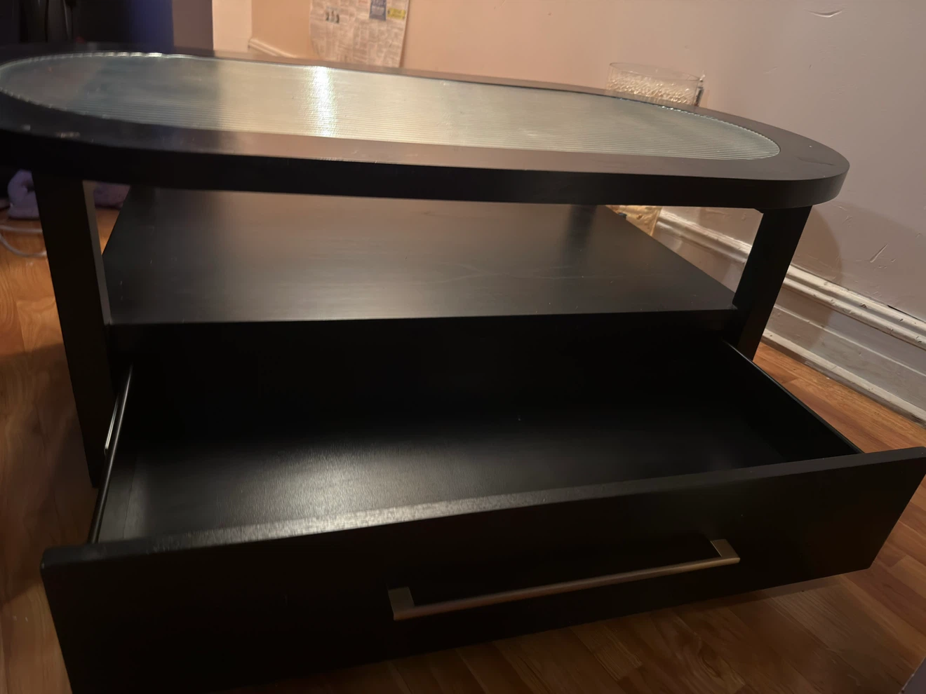 Black Oval Coffee Table with Ribbed Glass Top - photo 2