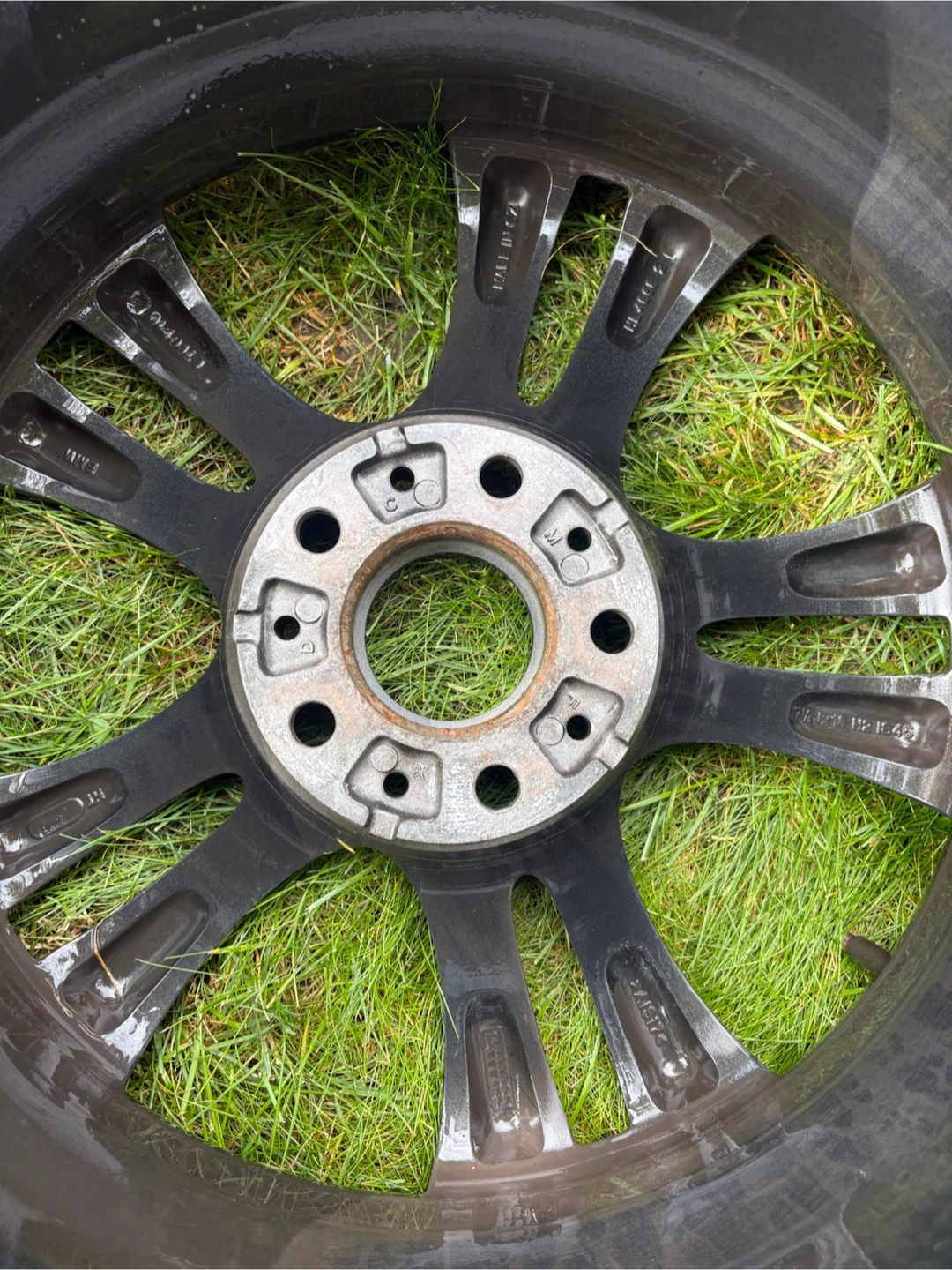 OEM BMW 18 inch Rims 5x120 - photo 3