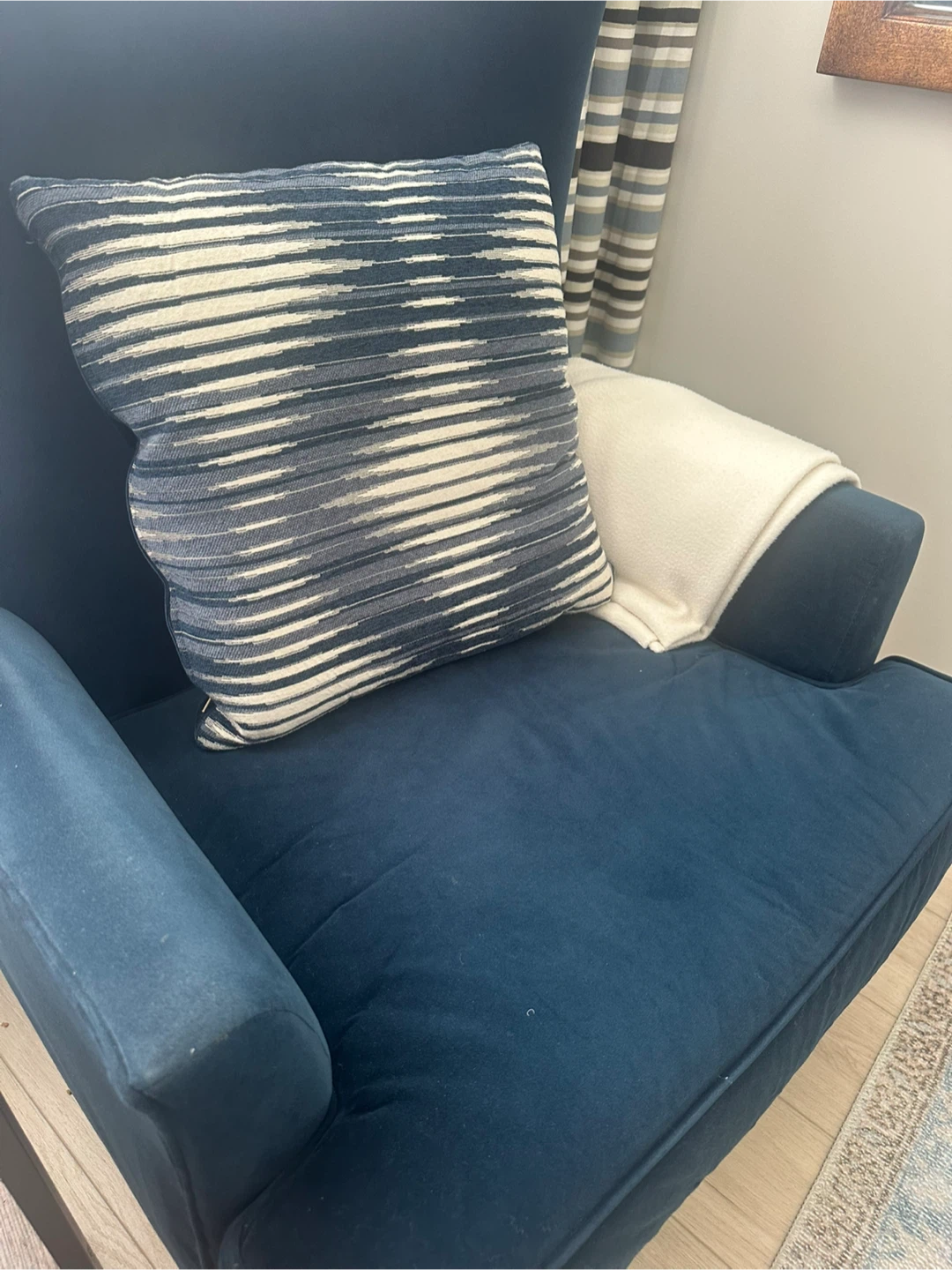Accent chairs - photo 2