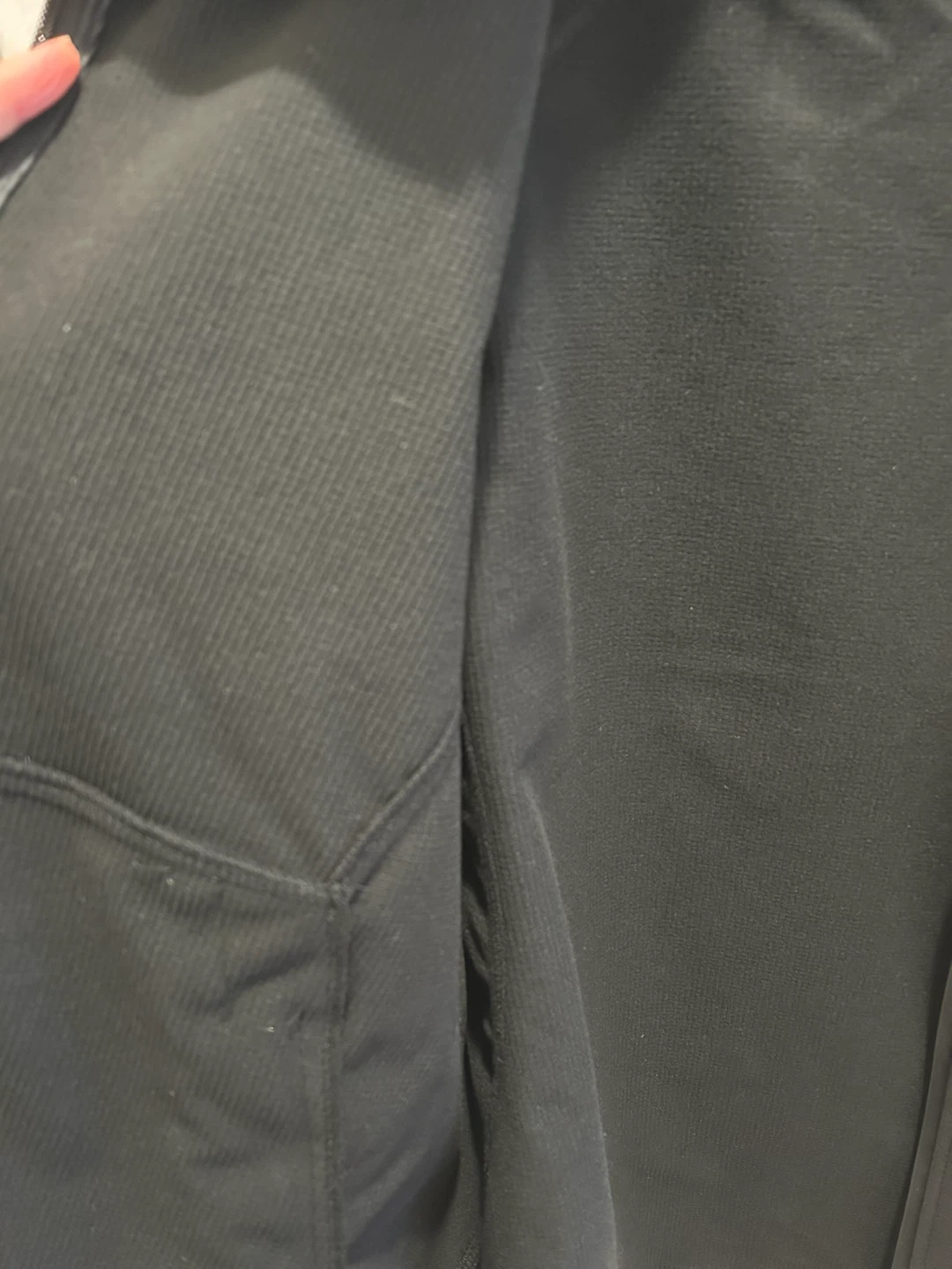 NWT High-Performance Black Softshell Outdoor Jacket - photo 4
