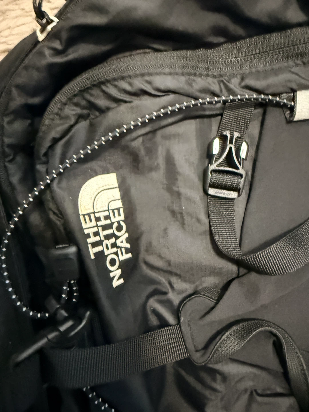 The North Face Angstrom 28 Backpack