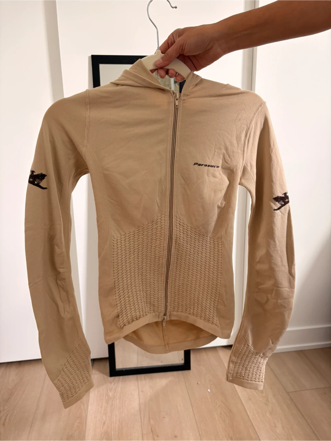 Parasuco Beige Zip-Up Hoodie 🏈